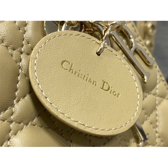 Lady Dior Bag, Apricot Lambskin, Champagne Gold Hardware, Small   Four Blocks   20, Size: 20cm