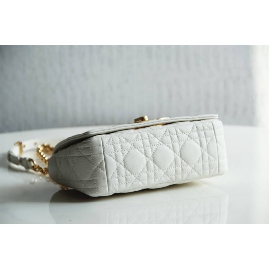 Dior Caro Chain Bag, White, Gold Hardware, Calfskin, Small 20, Size: 20x12x7cm