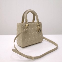 Lady Dior 5-Compartment Bag, 24, Apricot Lambskin, Champagne Gold Hardware, Size: 24x20x11cm