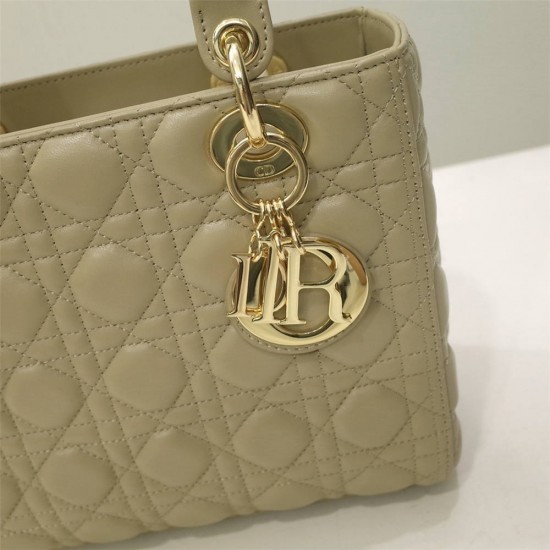 Lady Dior 5-Compartment Bag, 24, Apricot Lambskin, Champagne Gold Hardware, Size: 24x20x11cm