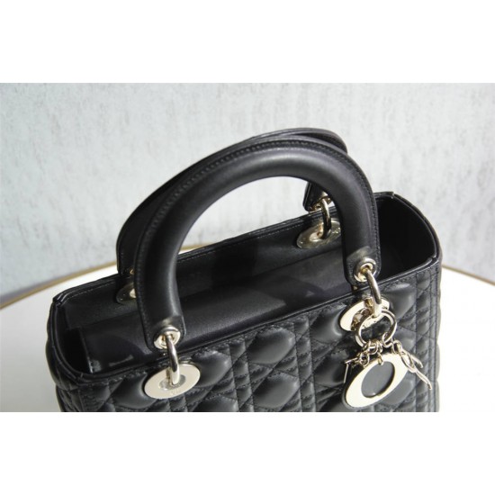 Lady Dior 5-Compartment Bag, 24, Black Lambskin, Champagne Gold Hardware, Size: 24x20x11cm