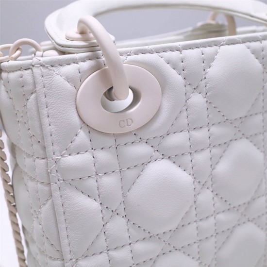 Lady Dior Mini 17cm, Three Blocks, Lambskin, Lady Matte White Pearl, White Matte Hardware