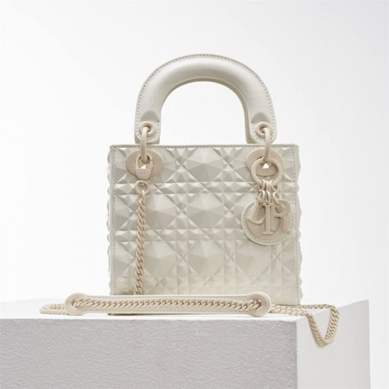 Lady Dior Mini 17cm, Three Blocks, Lambskin, Milk White, Champagne Gold Hardware