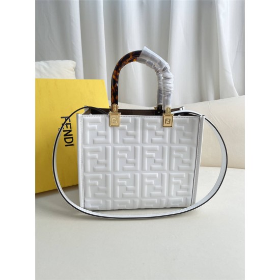 Fendi Sunshine Tote Small 22.5 White 22.5x22.5x12cm