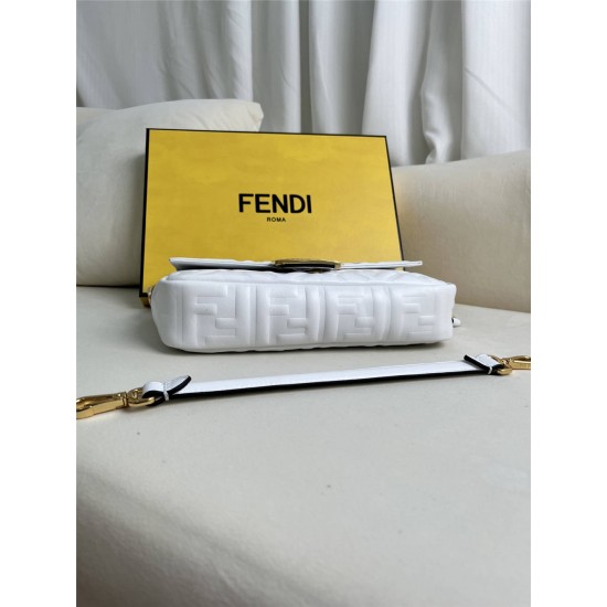 Fendi Baguette Medium 27 Chain White All Leather Gold Hardware 27x15x6cm 211