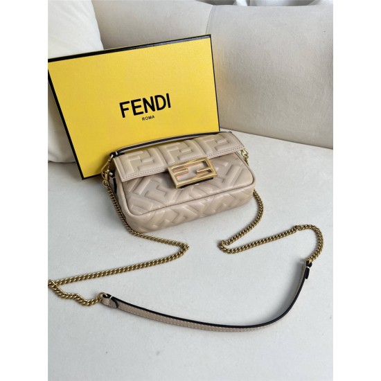 Fendi Baguette Mini 19 Chain Apricot All Leather Gold Buckle 19x11.5x4cm