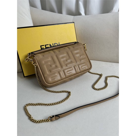 Fendi Baguette Mini 19 Chain Yellow All Leather Gold Buckle 19x11.5x4cm