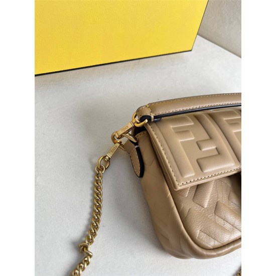 Fendi Baguette Mini 19 Chain Yellow All Leather Gold Buckle 19x11.5x4cm