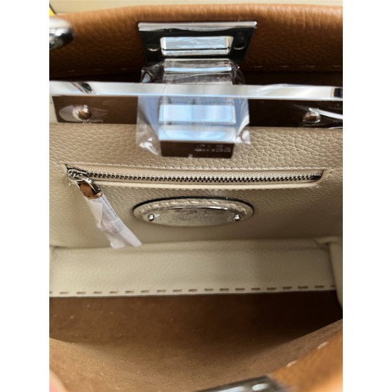 Fendi Peekaboo Small 23 Brown Silver Hardware 23x18x12cm 8BN266