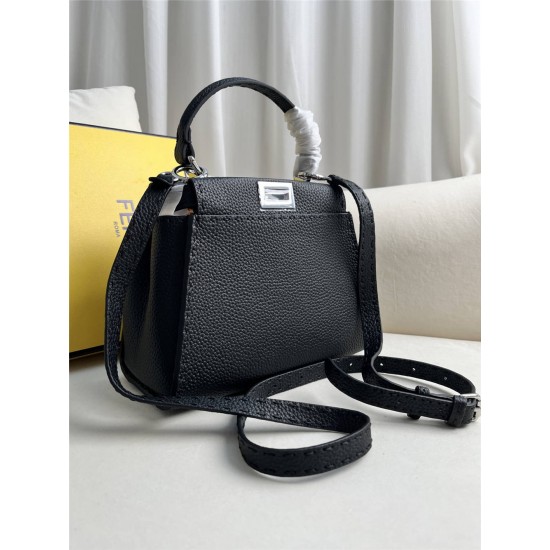 Fendi Peekaboo Small 23 Black Silver Hardware 23x18x12cm 8BN266