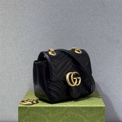 Gucci GG Marmont 18cm, Square, Black, Gold Hardware, Size: 18x13.5x8cm, Model: 739682