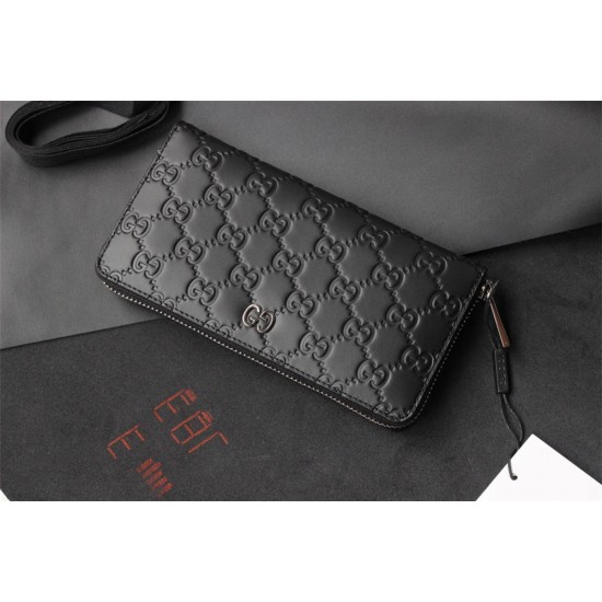 Gucci Signature Wallet, Zipper Closure, Size: 19x9x3cm, Model: 473928