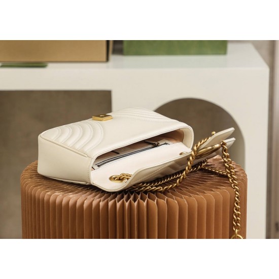 Gucci GG Marmont, 26cm, White, Model: 443497, Size: 26x15x7cm