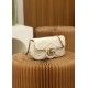 Gucci GG Marmont, 16.5cm, White, Model: 476433, Size: 16.5x10.2x5.1cm