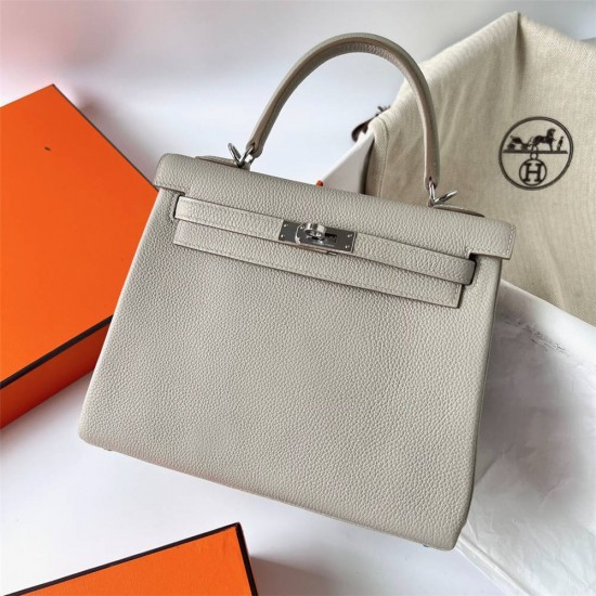 Hermes Hermès Kelly 25cm Togo Ck80 Pearl Grey Waxed Thread Silver Hardware Hand-Stitched