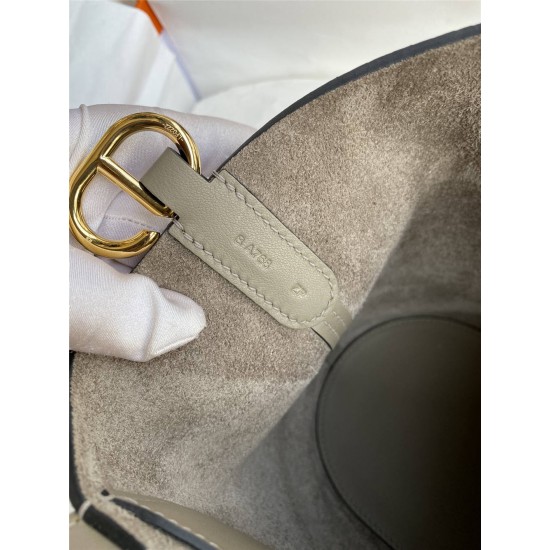 Hermes Hermès Picotin 18 in the loop...18cm Imported Taurillon Clemence Swift Leather Asphalt Grey Gold Hardware Waxed Thread Hand-Stitched