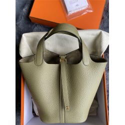 Hermes Hermès Picotin 18 Taurillon Clemence Q1 Sage Green Gold Hardware Hand-Stitched