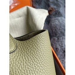 Hermes Hermès Picotin 18 Taurillon Clemence Q1 Sage Green Gold Hardware Hand-Stitched