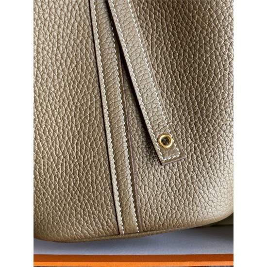 Hermes Hermès Picotin 18 Taurillon Clemence 18 Elephant Grey Gold Hardware Hand-Stitched