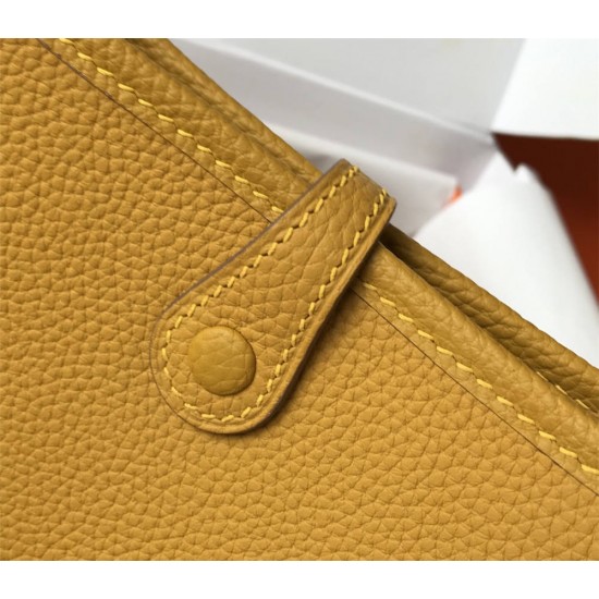 Hermes Hermès Evelyne 18 Togo Yellow Gold Hardware Hand-Stitched