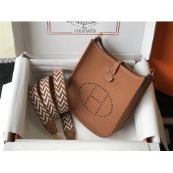 Hermes Hermès Evelyne 18 Togo Brown Gold Hardware Hand-Stitched