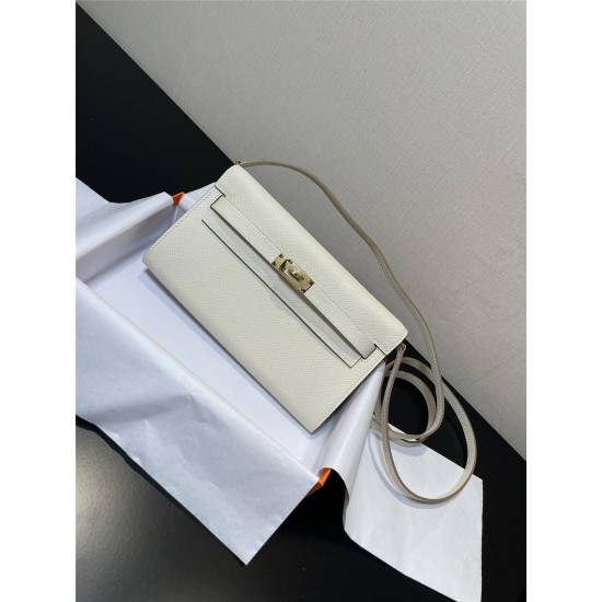 Hermes Hermès Kelly WOC 20.5 White Epsom Gold Hardware 20.5 x 11 x 2 cm Hand-Stitched