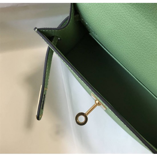 Hermes Hermès Mini Kelly 2 19 Epsom Green Gold Hardware Hand-Stitched