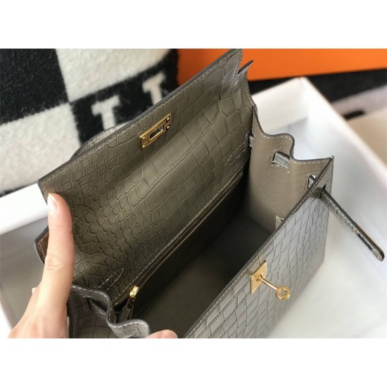 Hermes Hermès Kelly 28 Crocodile Skin Pattern Gold Hardware Grey Hand-Stitched