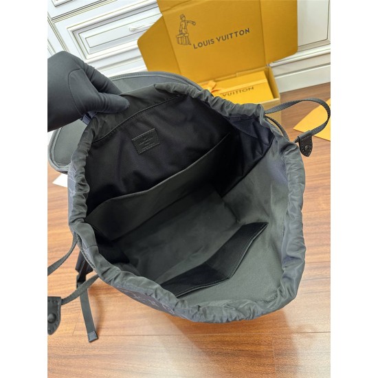 Louis Vuitton Montsouris Backpack in Monogram Eclipse Black (M46683): 32 × 40 × 19 cm