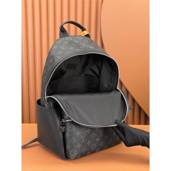 Louis Vuitton Discovery Small Backpack in Monogram Eclipse Black (M22558): 29x38x20 cm