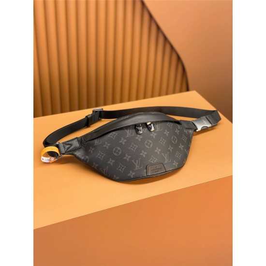 Louis Vuitton DISCOVERY Small Waist Bag (M46035) in Monogram Eclipse Black: 44x15x9cm