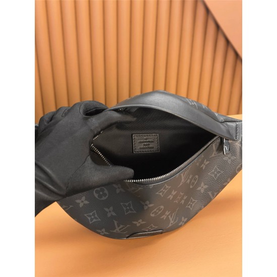 Louis Vuitton DISCOVERY Small Waist Bag (M46035) in Monogram Eclipse Black: 44x15x9cm