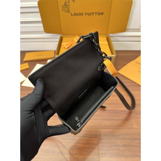 Louis Vuitton Yellow Men's Steamer Bag (M82534): Soft Monogram Taurillon Leather, Steamer-style chain, Size - 18.0x11.0x6.5cm (Length x Height x Width)