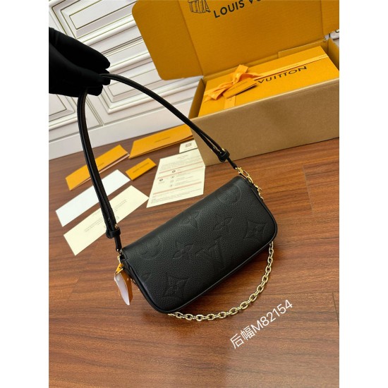 Louis Vuitton M82154 Black Wallet on Chain Ivy Handbag: Size - 23.5x12.0x4.3cm