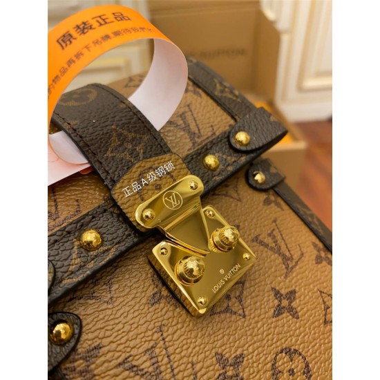 Louis Vuitton M67873 Yellow Trunk Vertical Chain Bag: Size - 11.0x17.5x3.5cm