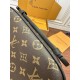 Louis Vuitton M45806 S Lock Messenger Bag: Size - 22x18x8cm