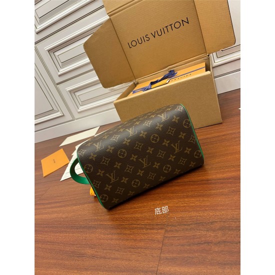 Louis Vuitton DOPP KIT Toiletry Bag (M46253) Green Monogram Macassar Canvas: Size - 28x15x16.5cm