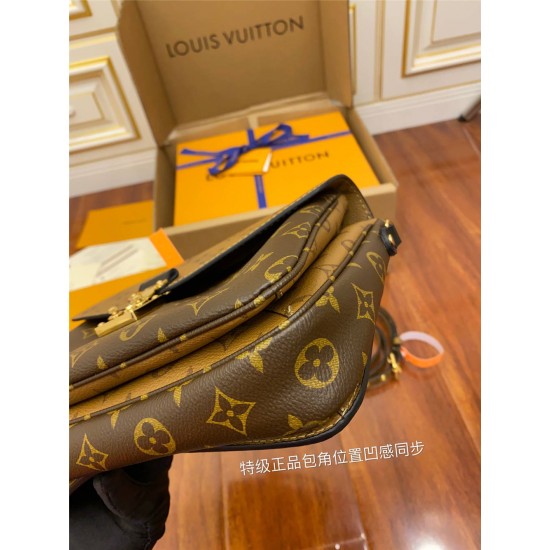 Louis Vuitton M44875 Monogram Messenger Bag POCHETTE MÉTIS Metis Handbag: Size - 25.0x19.0x7.0cm