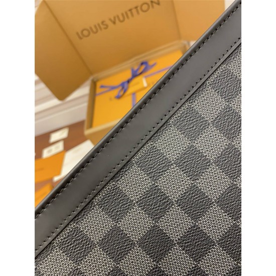 Louis Vuitton N41696 Damier Graphite Monogram Black POCHETTE VOYAGE Handbag Black and Gray Monogram Eclipse Black: Size - 26.0x20.0x5.0 cm