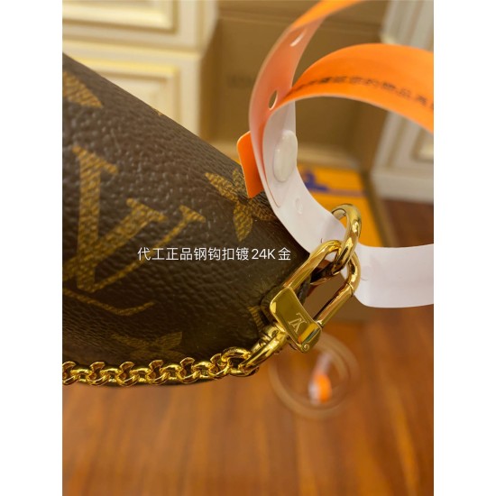 Louis Vuitton FAVORITE M40717 Monogram: Size - 24x14x4cm