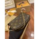 Louis Vuitton M58009 MINI POCHETTE ACCESSORIES Classic Monogram Coin Purse Hand Clutch Size: 15.5x10.5x4cm