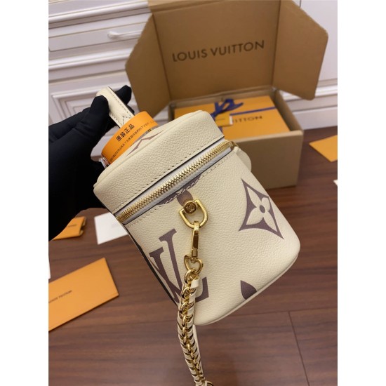 Louis Vuitton M45599 White Print Vanity Small Handbag Giant Monogram Embossed Size: 19×13×11cm