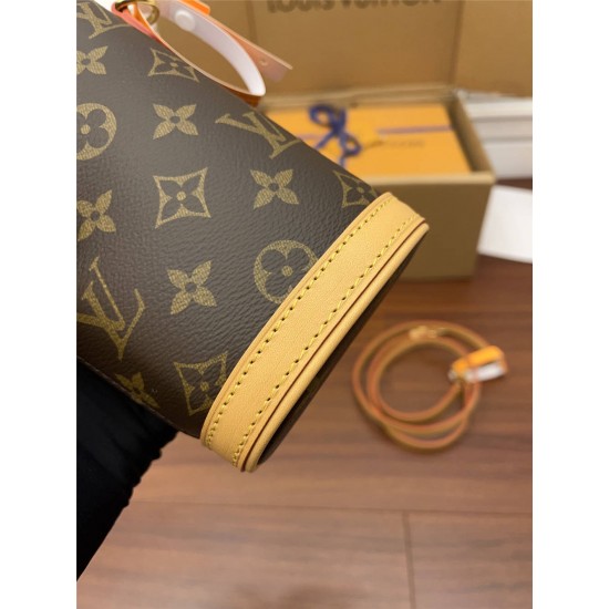 Louis Vuitton M80874 Fold Me Clutch Monogram Canvas and Leather, Size: 14.5x18x6.5cm