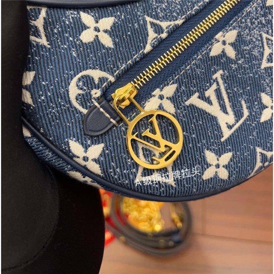 Louis Vuitton LOOP Handbag (M81166) Loop Crescent Bag 2022 Cruise Early Spring Show, Size: 23x13x6cm