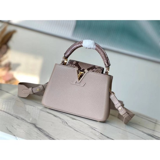 Louis Vuitton N99387/M48865 Gray Snake Shoulder Capucines BB Handbag Grained Taurillon Leather, Size: 27 x18x9cm