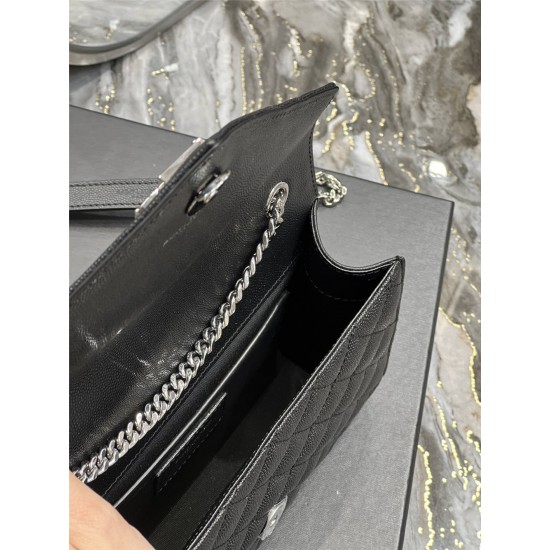 Yves Saint Laurent YSL Envelope Small 21 Black Silver Hardware Grained Leather Model: 526286 Size: 21x13x6cm