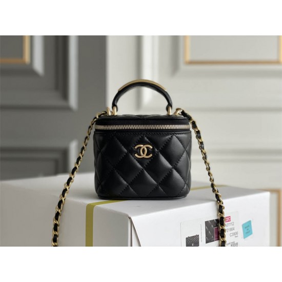 Chanel Vanity box with handle lambskin Hass gold 8.5x11x7cm