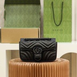 Gucci GG Marmont So black 22*13*6cm