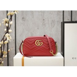 Gucci GG Marmont 24*13*7cm red gold camera bag