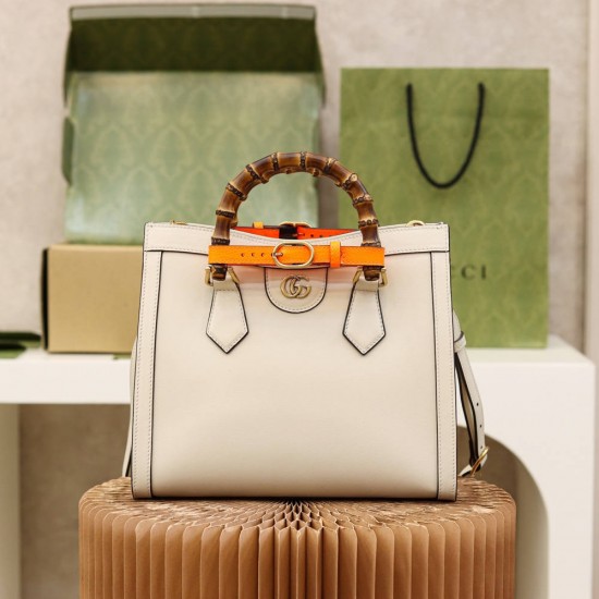 Gucci Diana Small 27*24*11cm white leather